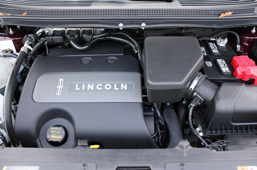  Lincoln MKX 2011 года  (фото 32 из 105)